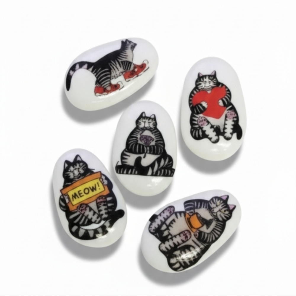 Retro Styled Cat Magnets Set of 5 for Fridge & Office